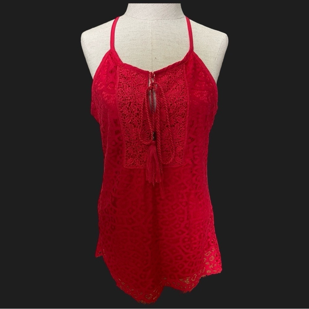 Cute Woman’s Sleeveless Solitaire Crocheted Tank Top ~ Size Small.
